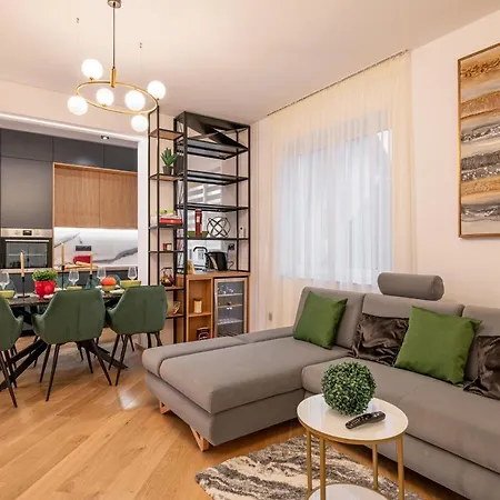 Gia Vila Kluž